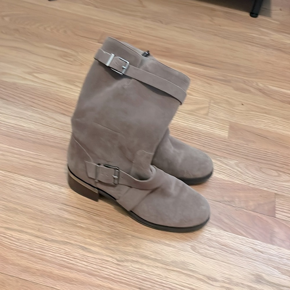 Vince Camuto Moto boots suede grayish in color. Worn one time
